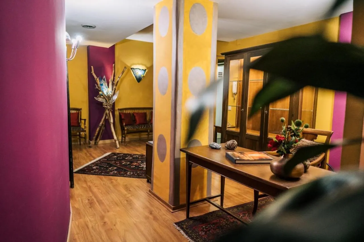 Bed & Breakfast Le Finestre di Via Asiago Aeroporto di Catania Fontana Rossa
